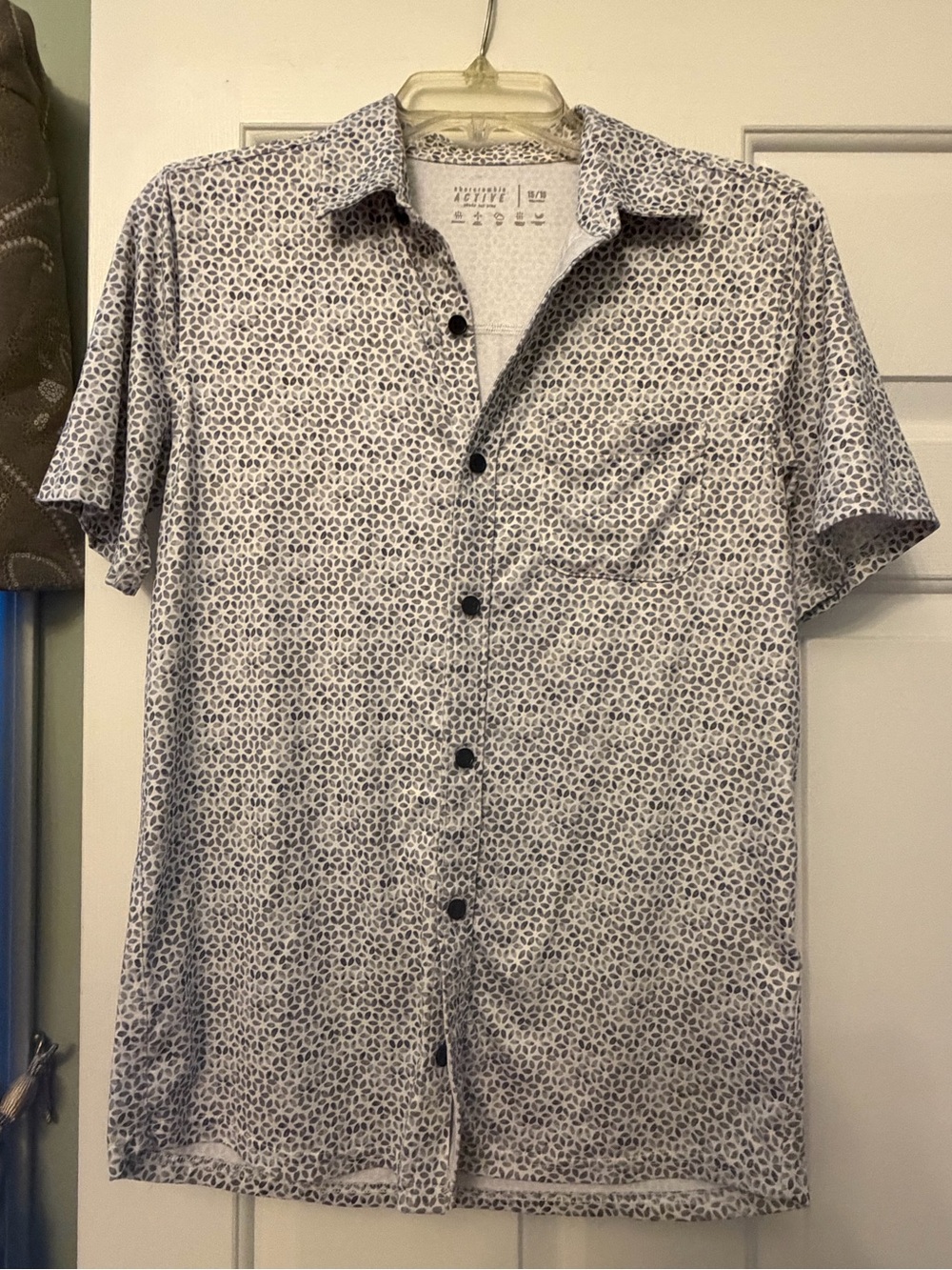 abercrombie kids White Short-Sleeve Button Shirt with Navy Leaf Print